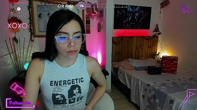 LauGrayJ online show from March 8, 8:55 am