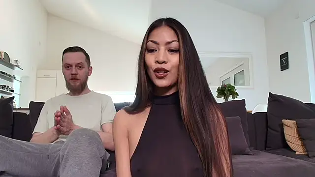 xKimRose online show from February 21, 11:11 am