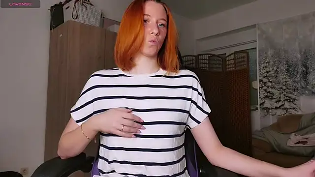 Snapshot of Caliiie-of chatting on February 5, 6:51 am Caliiie-of online show from February 5, 6:51 am