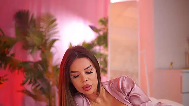 Snapshot of MissKiarra chatting on January 15, 8:30 am MissKiarra online show from January 15, 8:30 am