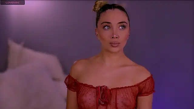 Jessielle online show from October 4, 4:27 pm