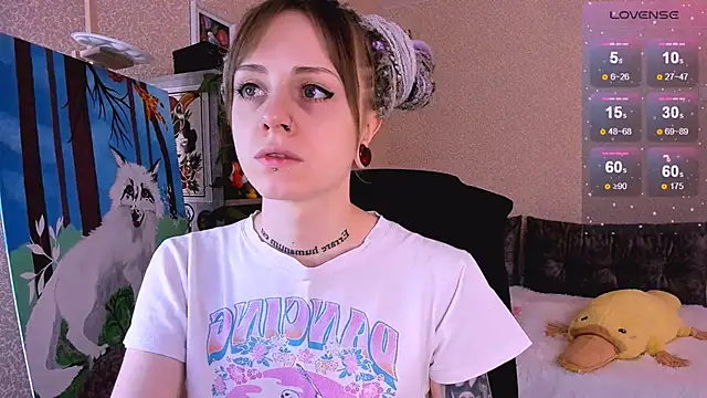 NaniMoore online show from December 22, 9:00 am