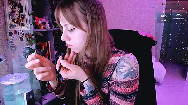 NaniMoore online show from February 4, 11:16 pm