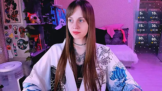 NaniMoore online show from February 14, 8:05 pm