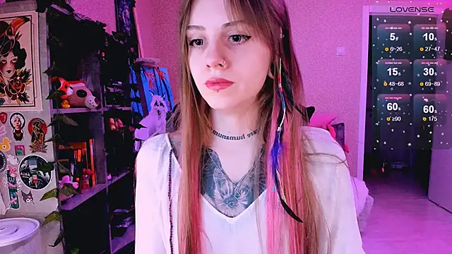 NaniMoore online show from March 21, 11:23 pm