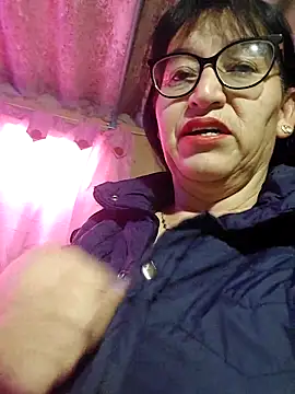 clarita 01 online show from October 21, 12:06 pm