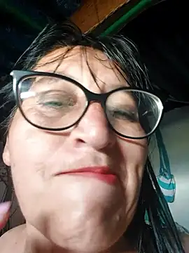 clarita 01 online show from January 7, 1:13 pm