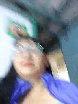 clarita 01 online show from February 6, 12:52 pm