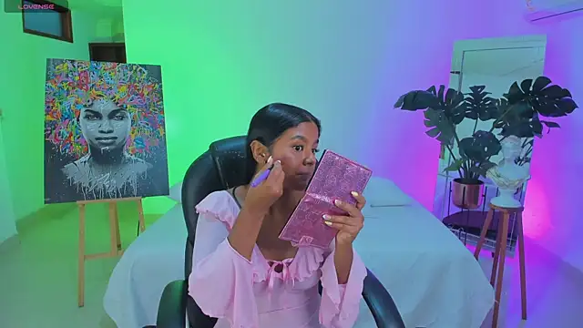 JANYLOVE   online show from April 15, 10:55 am