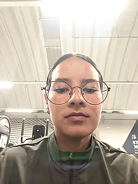  vaness online show from February 15, 4:36 am