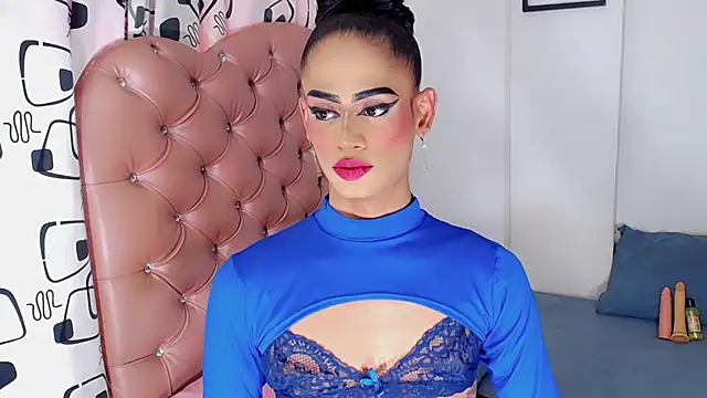Snapshot of Aslhy_Goddessx chatting on March 9, 5:17 pm Aslhy Goddessx online show from March 9, 5:17 pm