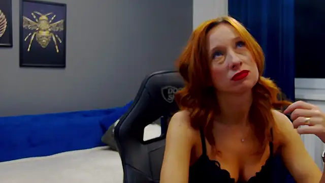 AnneHove online show from January 30, 4:58 am