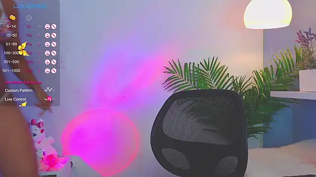 catalina  lovers online show from February 6, 5:19 pm