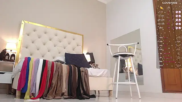 Sara Gomez online show from March 22, 9:45 am