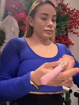 Sara Gomez online show from October 14, 1:39 am