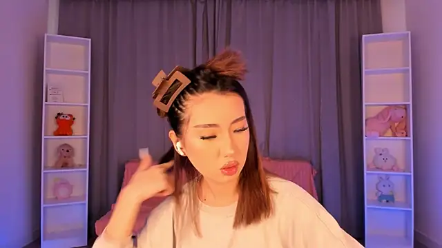 tinki winkii online show from December 18, 6:41 am