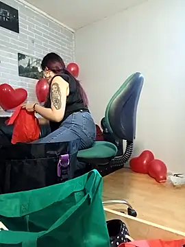 elizatexx online show from February 24, 9:20 pm