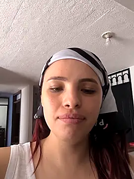 elizatexx online show from April 3, 6:17 pm