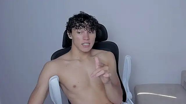 laurent nova online show from November 23, 5:57 pm