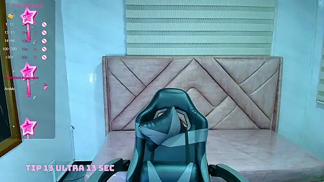 Dakotha v  online show from February 13, 3:29 am