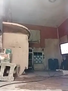 brownfeet online show from December 15, 5:13 am