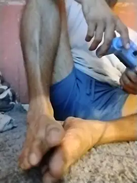 brownfeet online show from December 24, 2:54 am