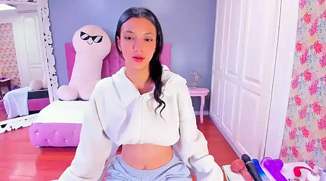 Iris Stone  online show from January 17, 1:35 pm