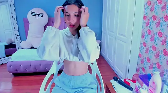 Iris Stone  online show from January 17, 8:22 pm