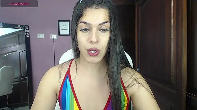 Luciana Ortiz1 online show from March 5, 4:46 pm