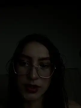 VioletPearson online show from March 26, 2:00 pm