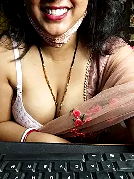 natasha bhabhi online show from November 3, 2:35 am