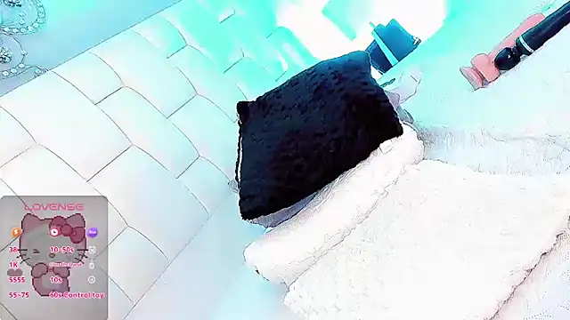 Sofi hdz online show from March 13, 11:49 pm