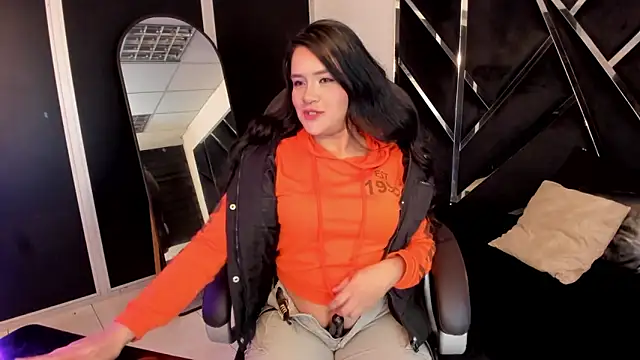 Ivanna18 x online show from November 26, 4:57 am