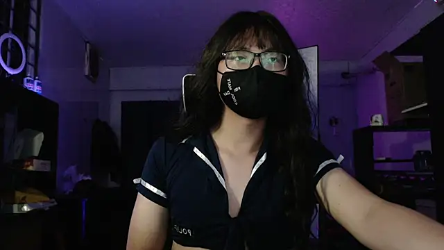 Erin Song online show from February 12, 1:48 pm