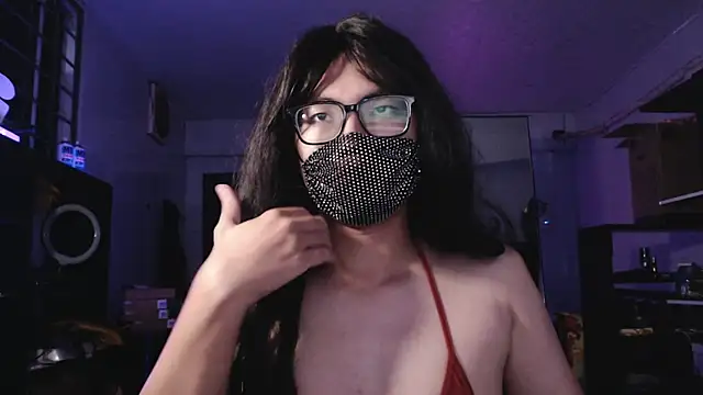 Erin Song online show from November 28, 3:47 pm