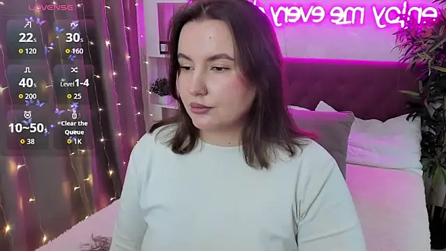 FeralPeach online show from January 9, 5:10 am