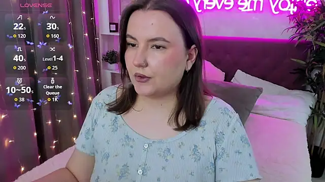 FeralPeach online show from March 1, 5:09 am