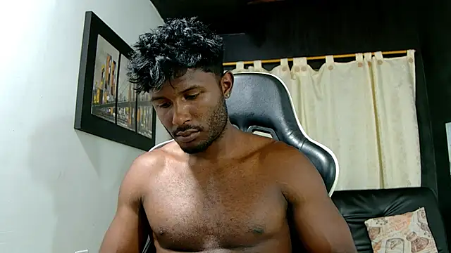 Snapshot of Black_indiian chatting on December 18, 5:52 pm Black indiian online show from December 18, 5:52 pm