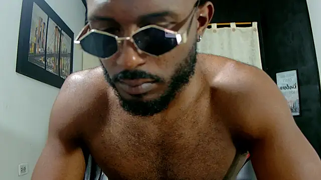 Snapshot of Black_indiian chatting on February 3, 4:01 pm Black indiian online show from February 3, 4:01 pm