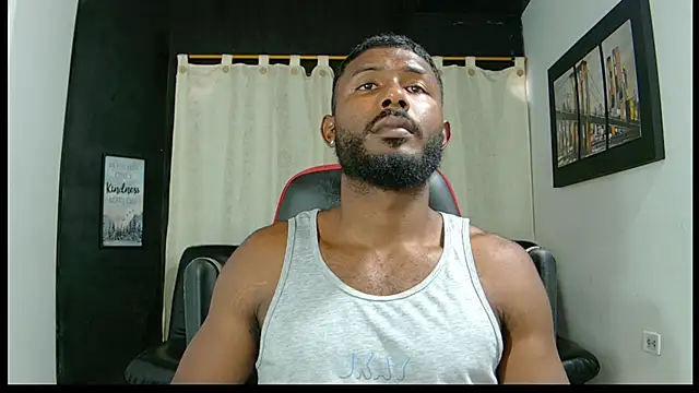 Snapshot of Black_indiian chatting on February 22, 3:54 pm Black indiian online show from February 22, 3:54 pm