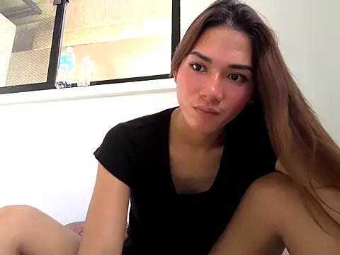 Snapshot of Ur_dreamgurl05 chatting on July 18, 3:54 am Ur dreamgurl05 online show from July 18, 3:54 am
