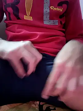 Collegeboywithbigweapan21 online show from February 19, 5:20 pm