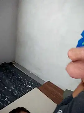 719610 online show from December 19, 3:13 am