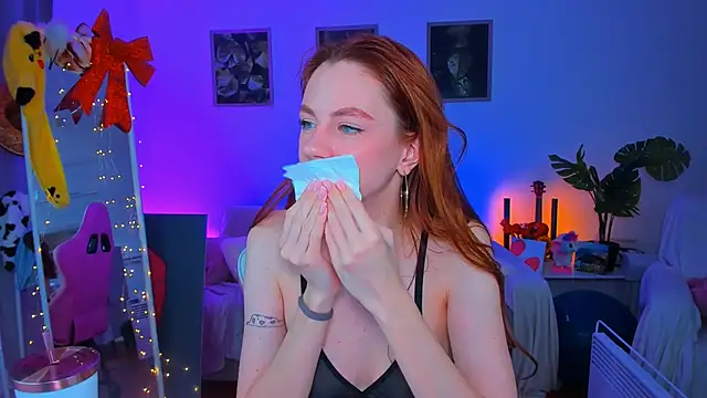 Alyssa Smitt online show from February 23, 11:14 pm