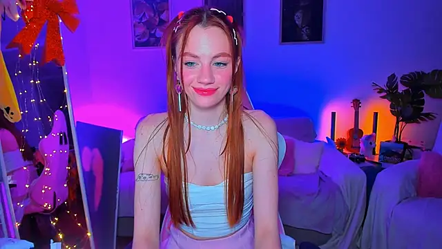 Alyssa Smitt online show from March 2, 11:31 pm