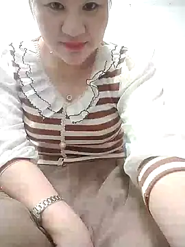 Snapshot of Rose_DiDi chatting on January 18, 6:03 am Rose DiDi online show from January 18, 6:03 am