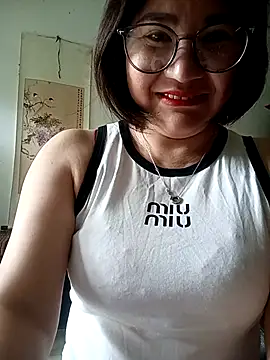 Snapshot of Rose_DiDi chatting on April 21, 2:26 am Rose DiDi online show from April 21, 2:26 am