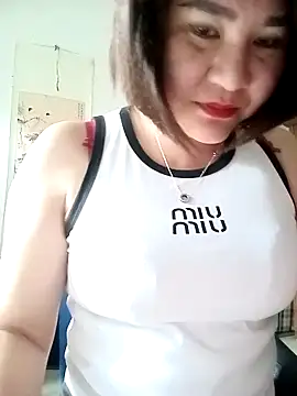 Snapshot of Rose_DiDi chatting on April 24, 6:38 am Rose DiDi online show from April 24, 6:38 am