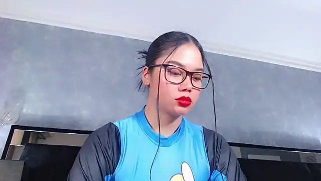 JasmineMoore online show from February 19, 8:31 pm