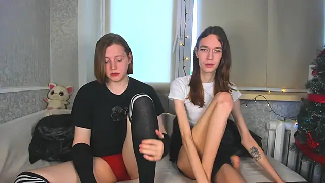 Calvin and Kevin online show from December 17, 5:46 am